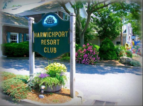 Beach Resort Along the Nantucket Sound in Harwich